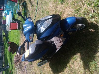 150cc moped
