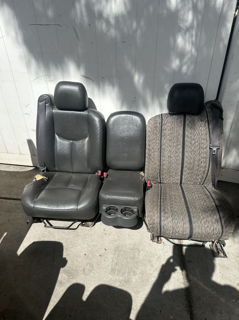 Chevy Silverado Truck Front Seats