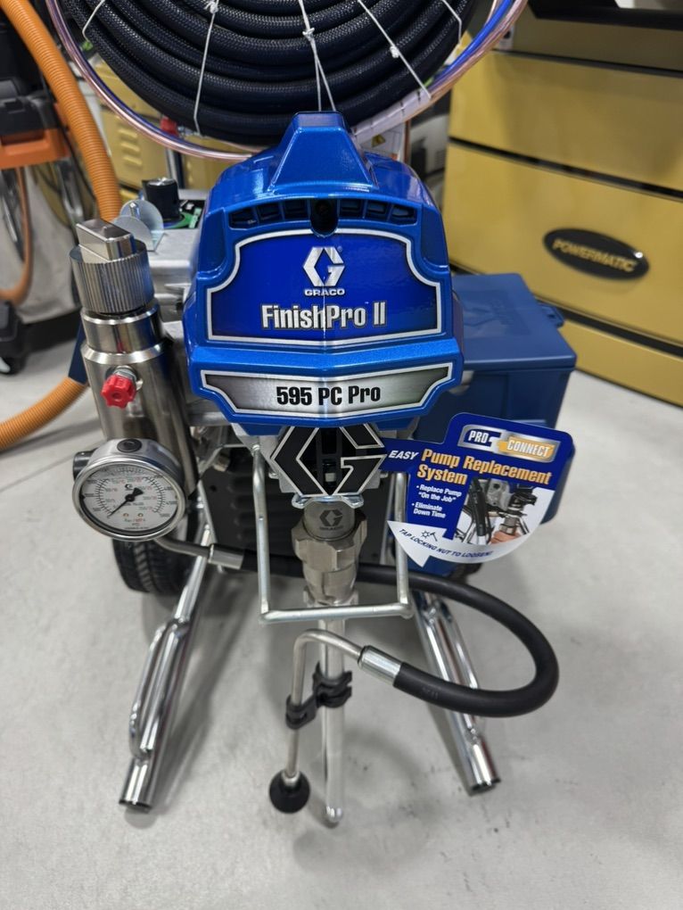 New Graco 595 PC Pro Air Assisted Paint Sprayer