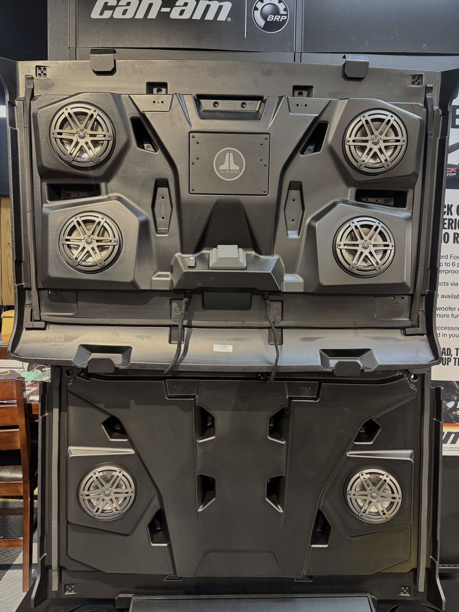 Can-Am Defender Max Audio Roof-Level 4