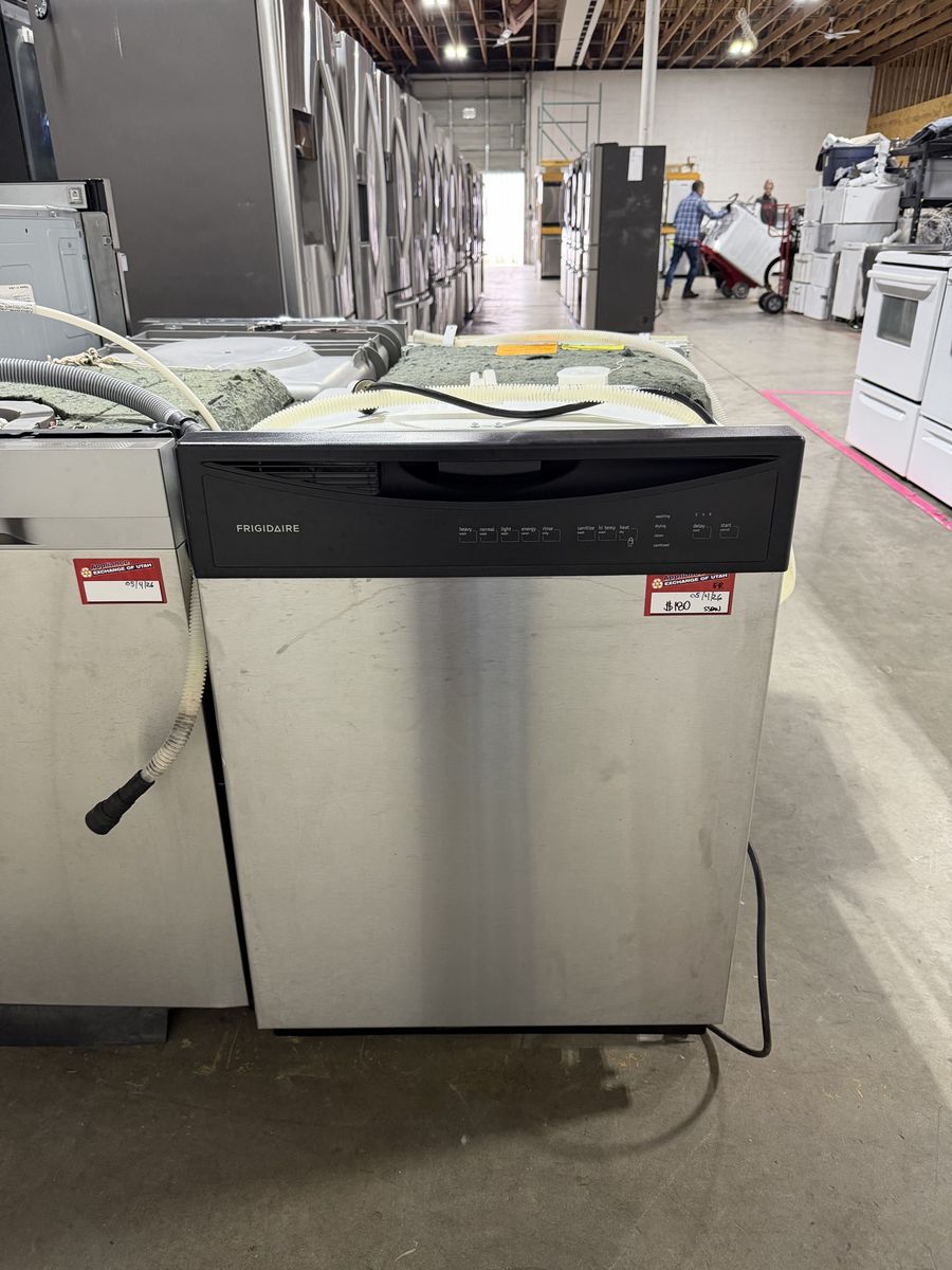 BIG SAVINGS! GOOD FRIGIDAIRE STAINLESS DISHWASHER
