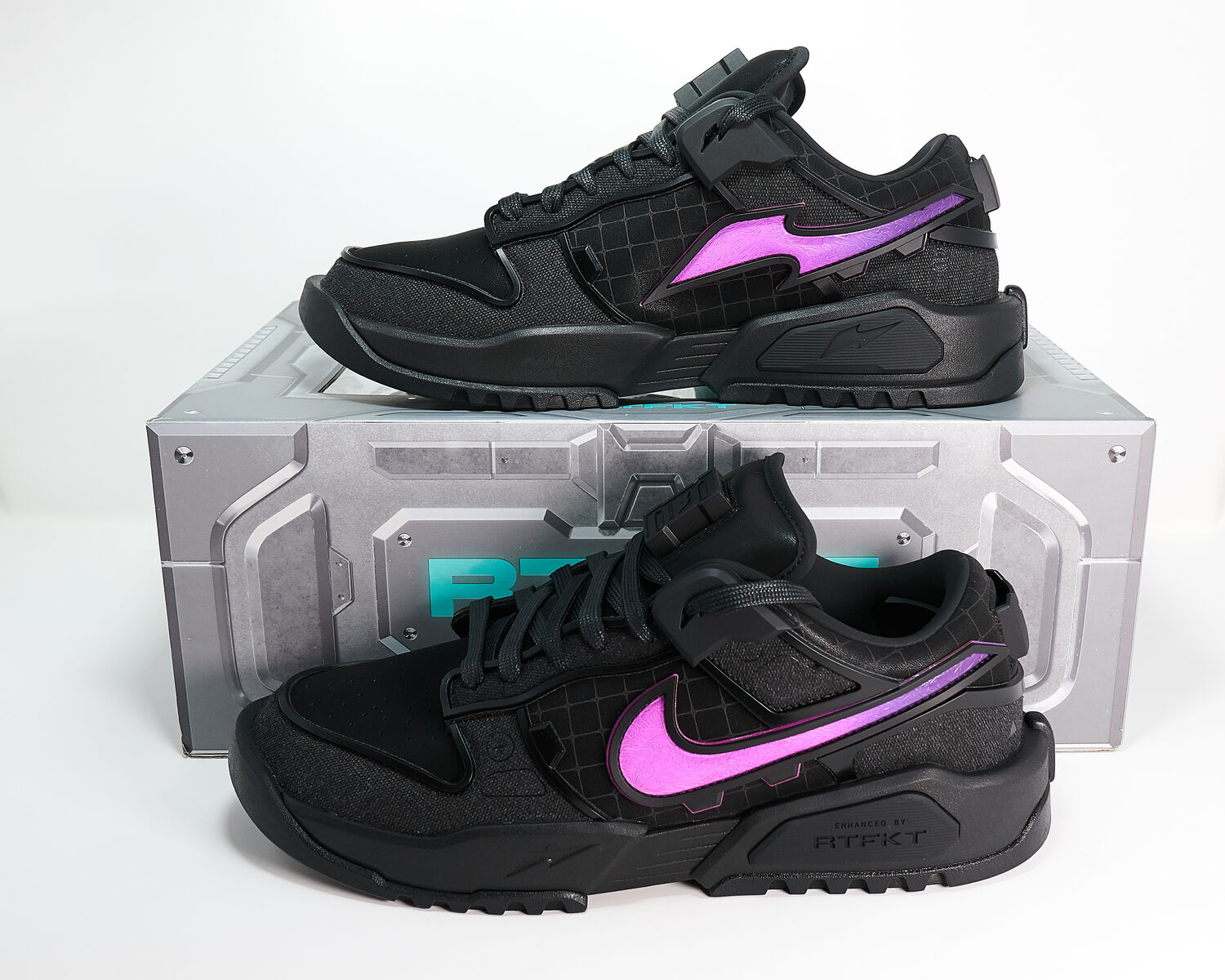 Nike RTFKT x Dunk Genesis Void - Size 6M/7.5W