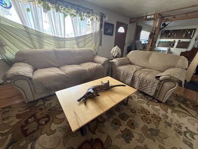 Set of cream couches