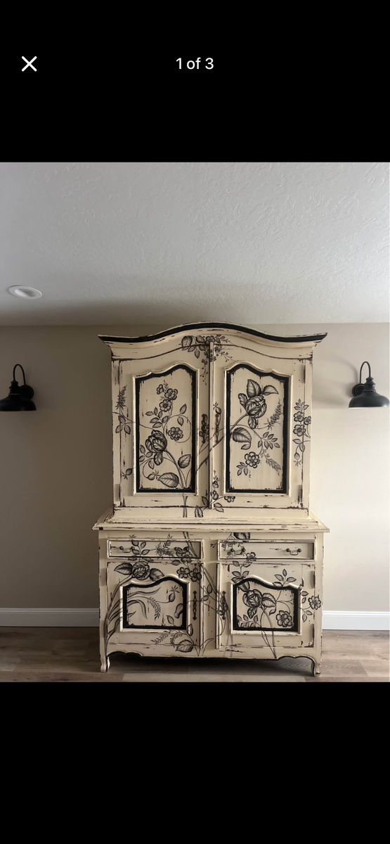 Armoire