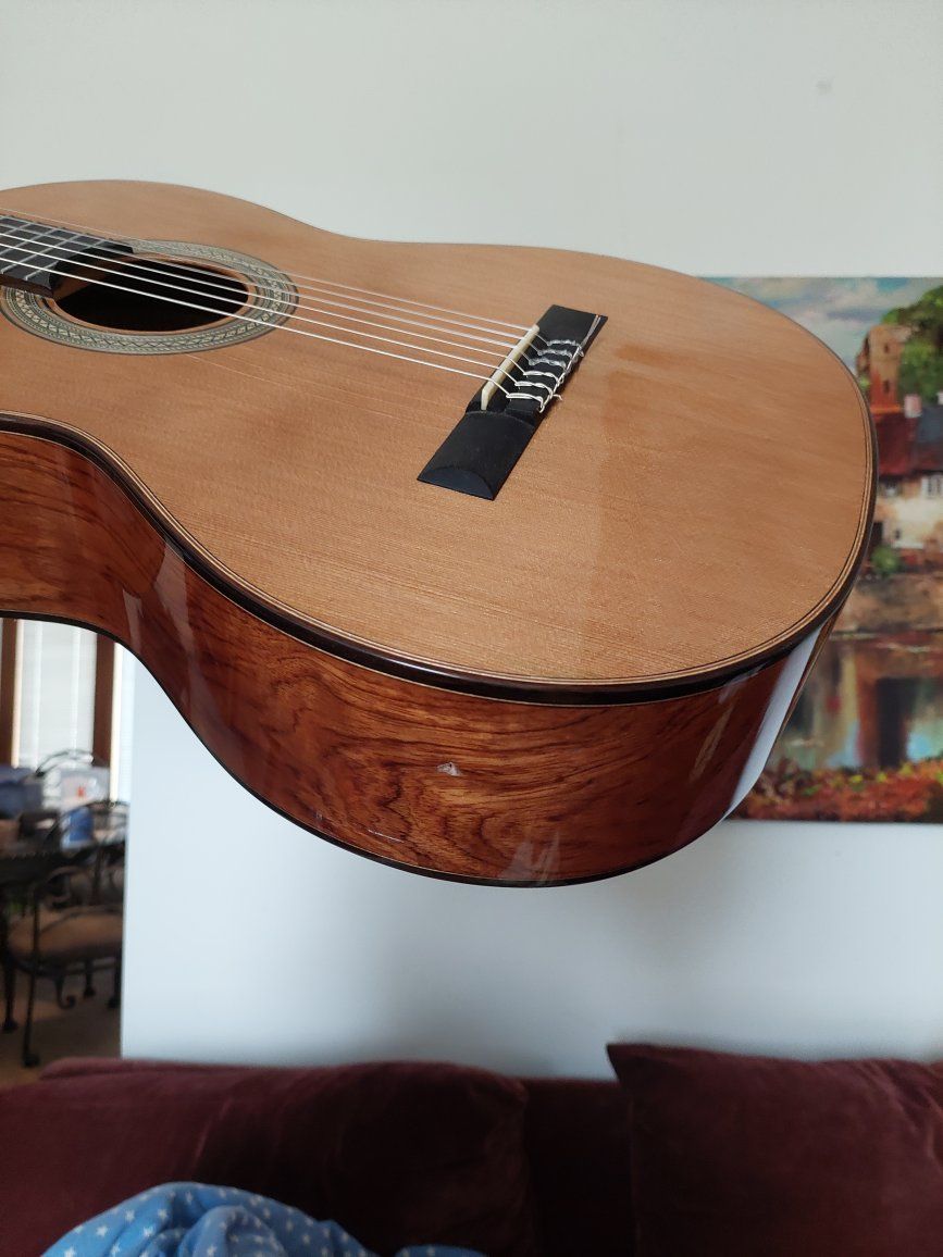 Lucero LC230S Nylon string Classical Guitar- Very good shape Acoustic