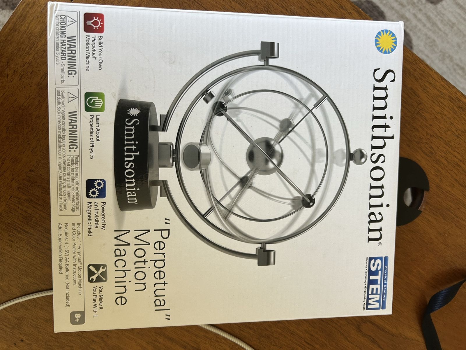 Smithsonian Perpetual Motion Machine Kit STEM - Build Your Own Physics Experiment Age 8+