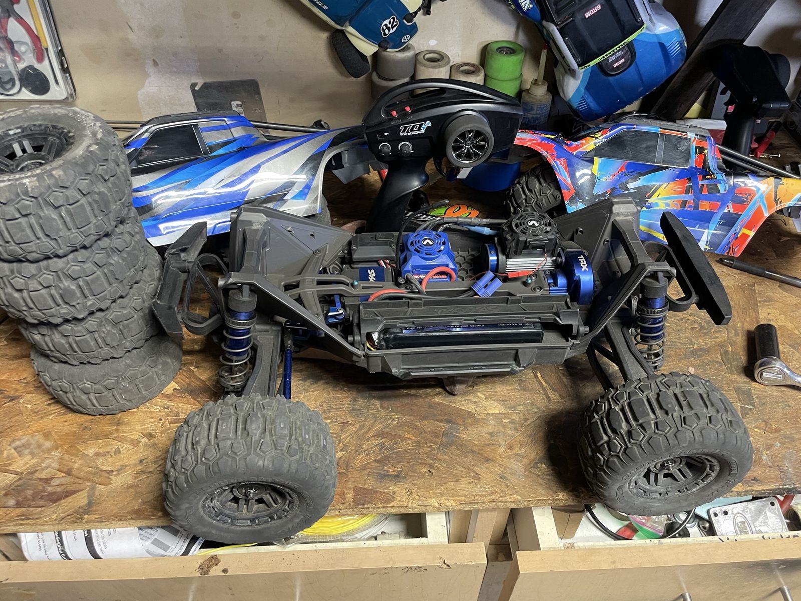 Traxxas v2 wide maxx
