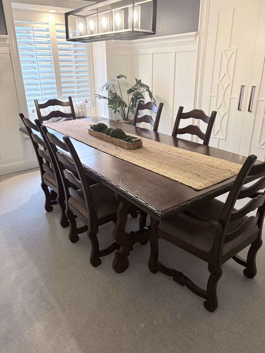 Used Dining Room Set: Dark Wood Table + 6 Chairs (2 Armchairs, 4 Side Chairs)