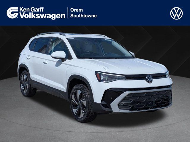 2026 Volkswagen Taos SE 4Motion