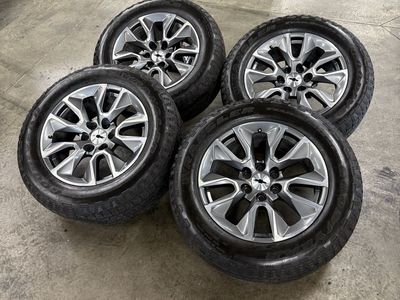 2023 Chevy 1500 RST OEM 20in wheels/ 275/60/20 tires
