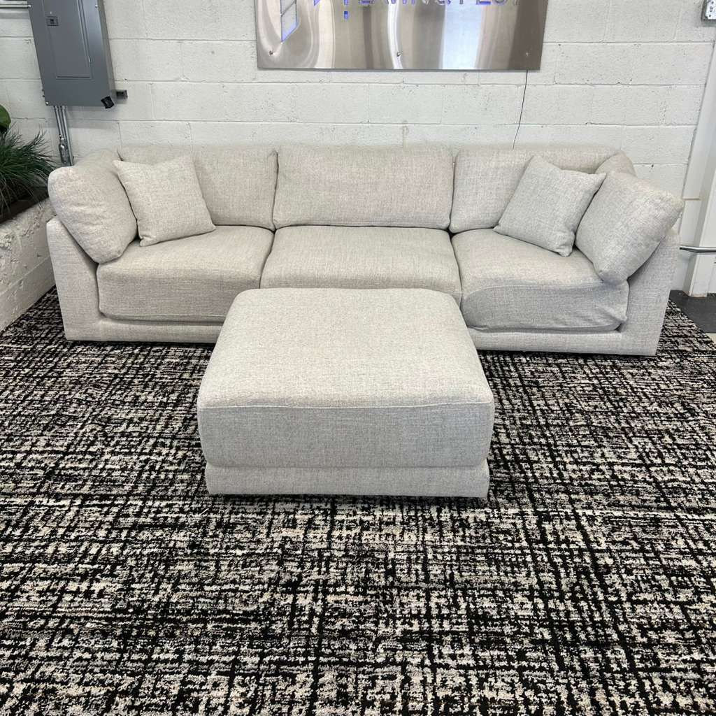 LIKE NEW!! COSTCO DAYNA 4-PIECE FABRIC MODULAR SECTIONAL!!