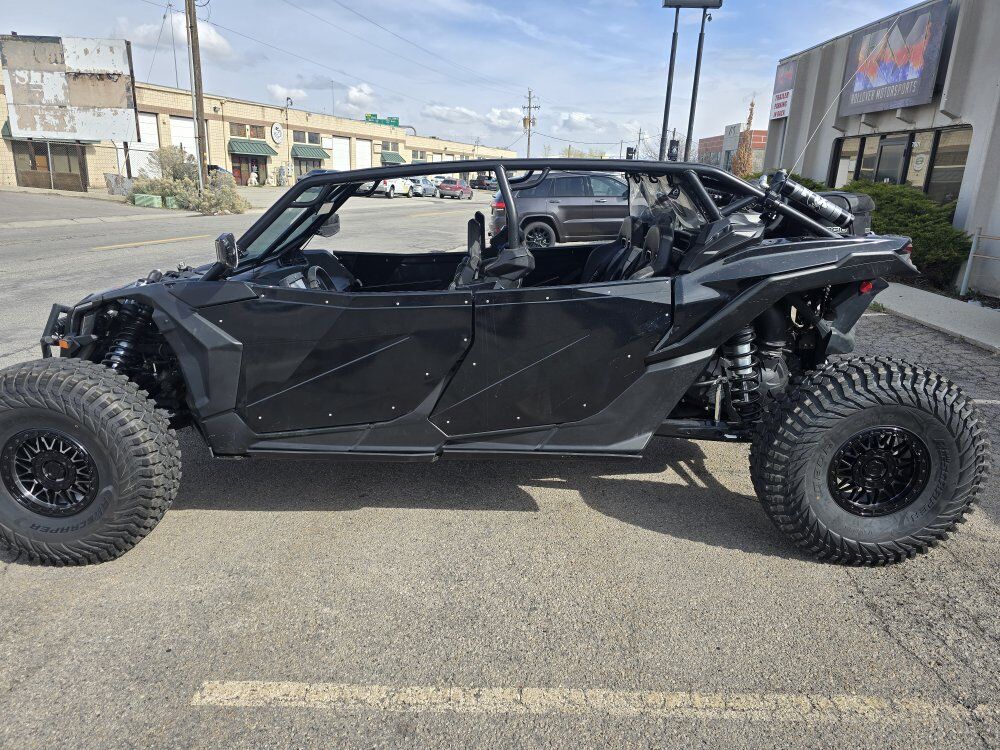 Can Am X3 Max Rollcage.