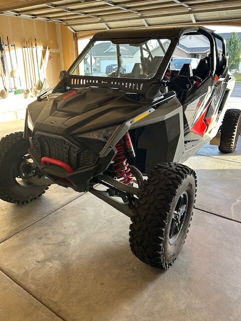 2022 RZR TURBO R 4 ULTIMATE