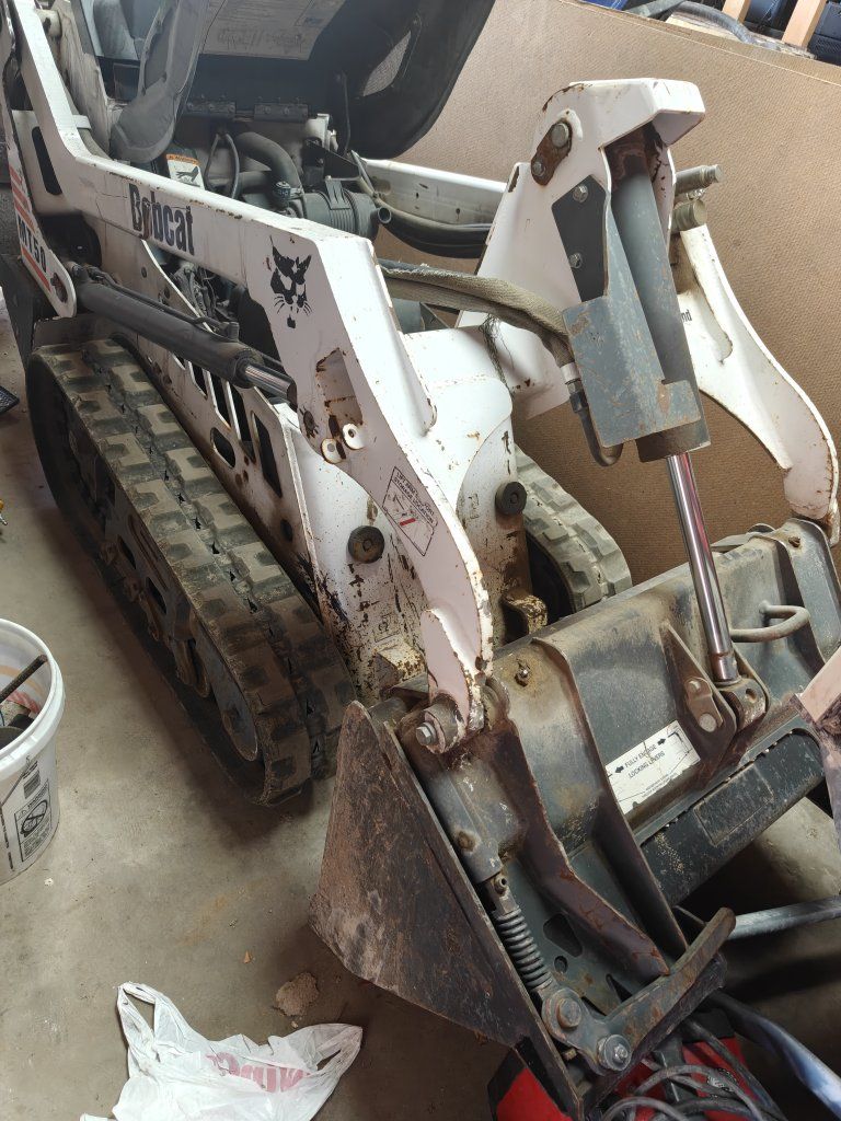 bobcat mt50 diesel engine