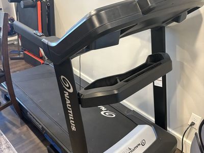 Nautilus T618 Folding Treadmill with Rebound Deck - Excellent Condition