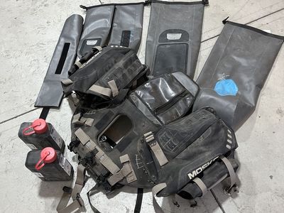 Mosko reckless 80L luggage set