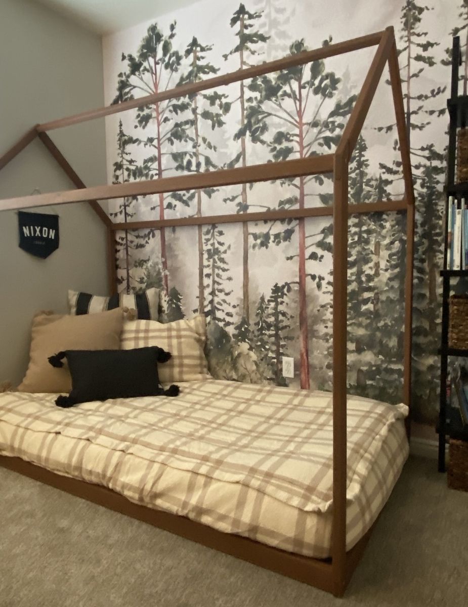 Beddy Twin Bedding W/ Coordinating Pillows