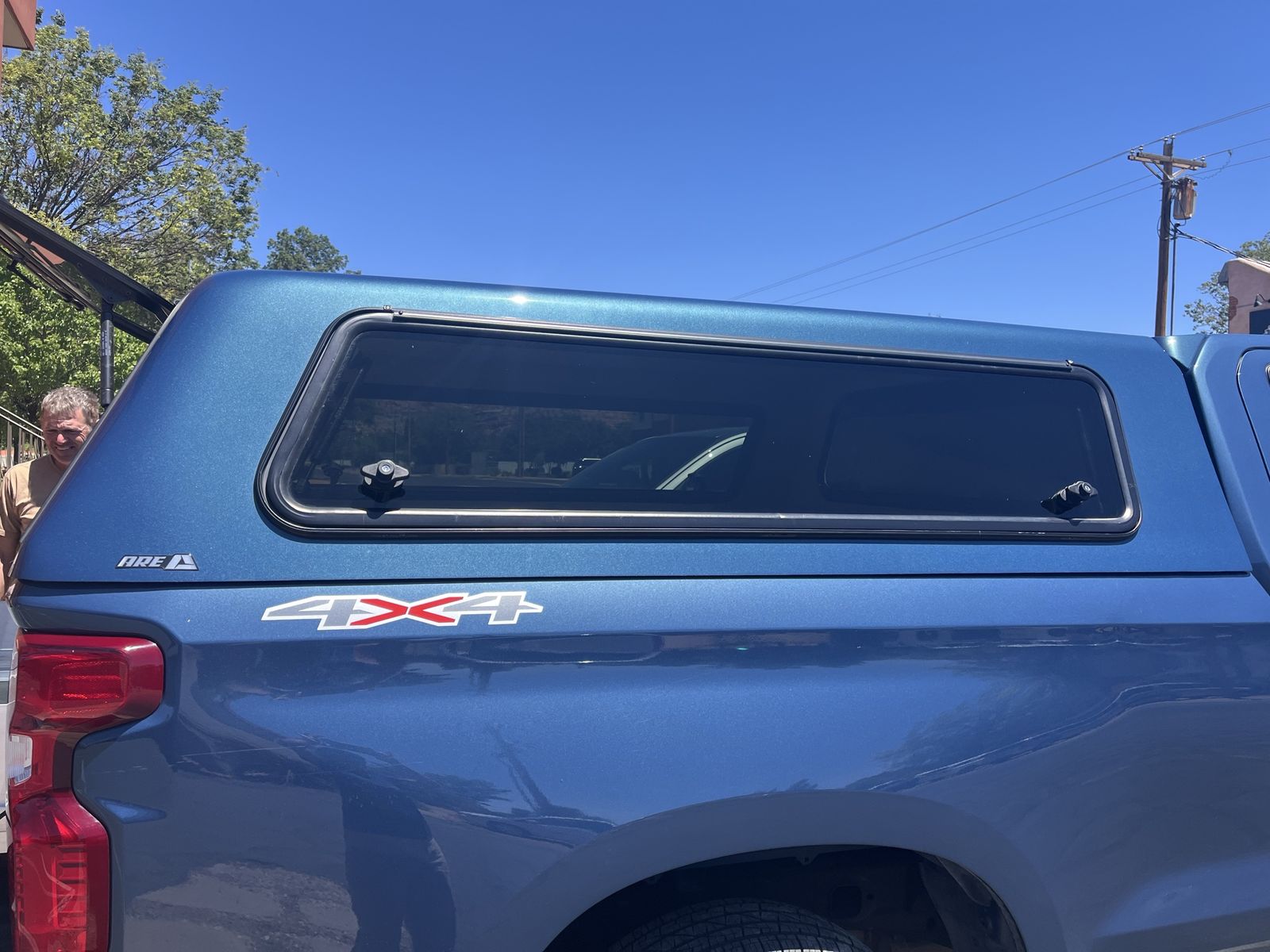 Chevrolet Silverado Topper / bed cover / shell / truck cap