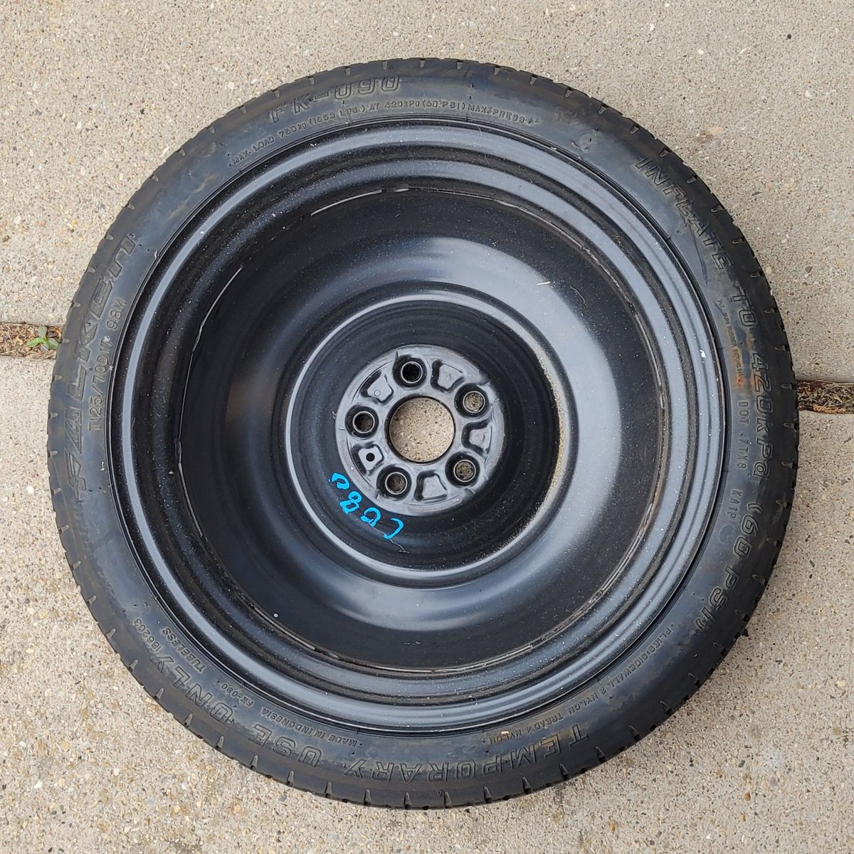 Spare tire/Donut tire