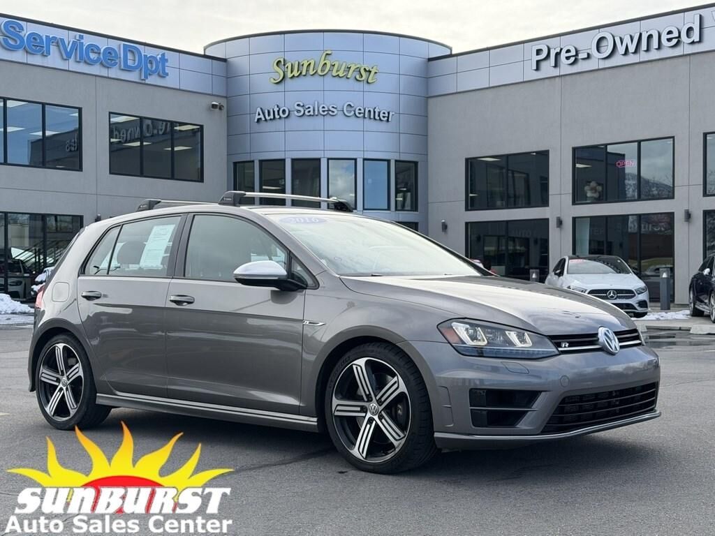 2016 Volkswagen Golf R 4Motion