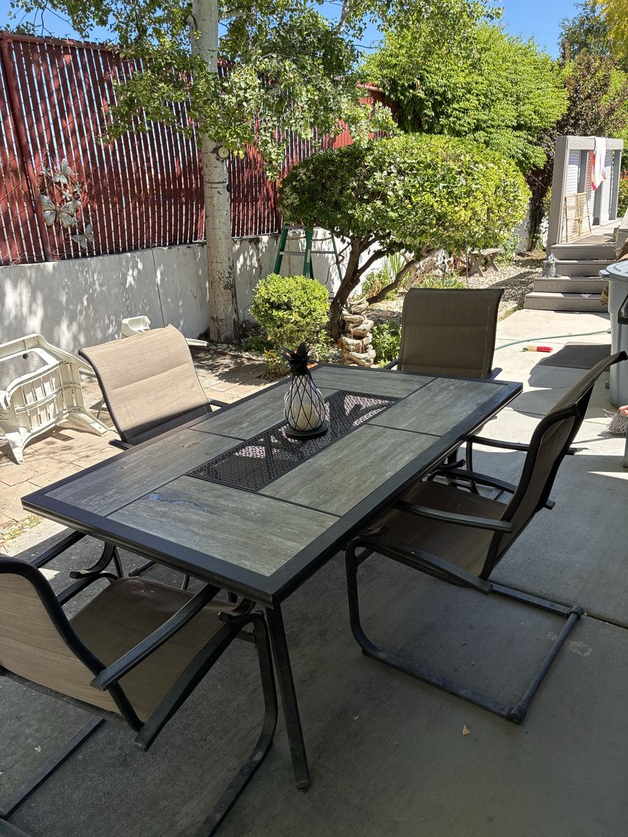 Patio Table and 6 Chairs Outdoor Dining Set Weather-Resistant