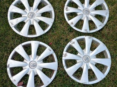 Toyota 15" Corolla Hubcaps