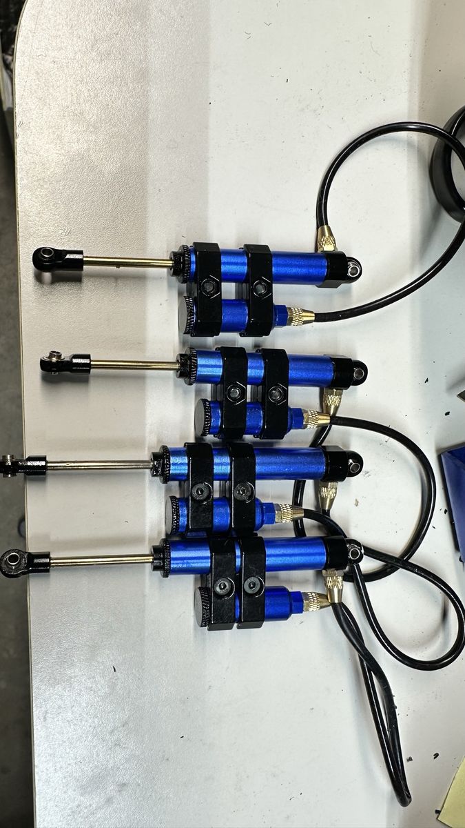 1:10 Scale RC Car Shocks Like New