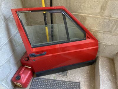 84-95 Jeep Cherokee XJ Front Passenger (RF) OEM Do