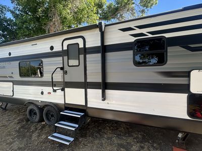 Travel trailer rental