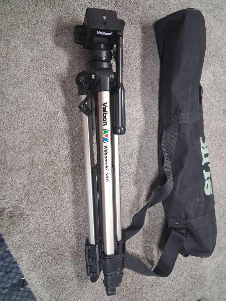 Velbon VideoMate 500 Camera Tripod with Attachment Nice!