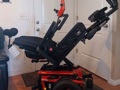 Pride Mobility Quantum Edge 3 Electric Power Wheelchair w/ iLevel - Like New