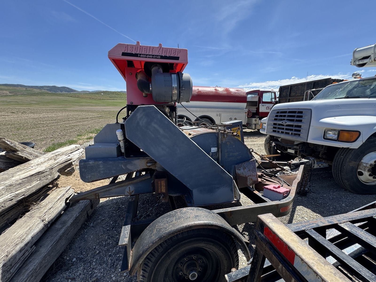Asphalt Zipper AZ-300 Asphalt Cold Planer Milling Machine