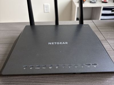 NETGEAR Nighthawk R6900 Router