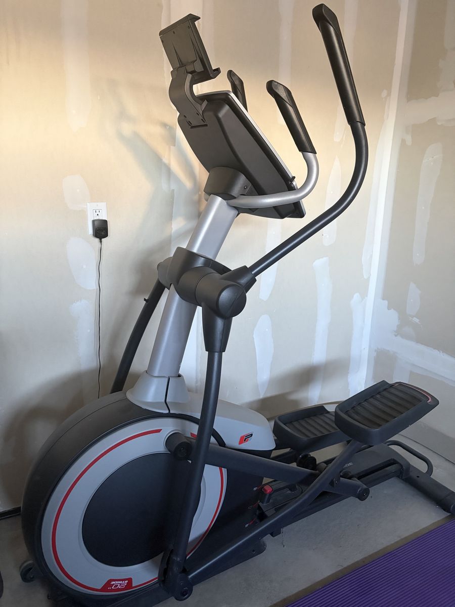 Pro form elliptical 