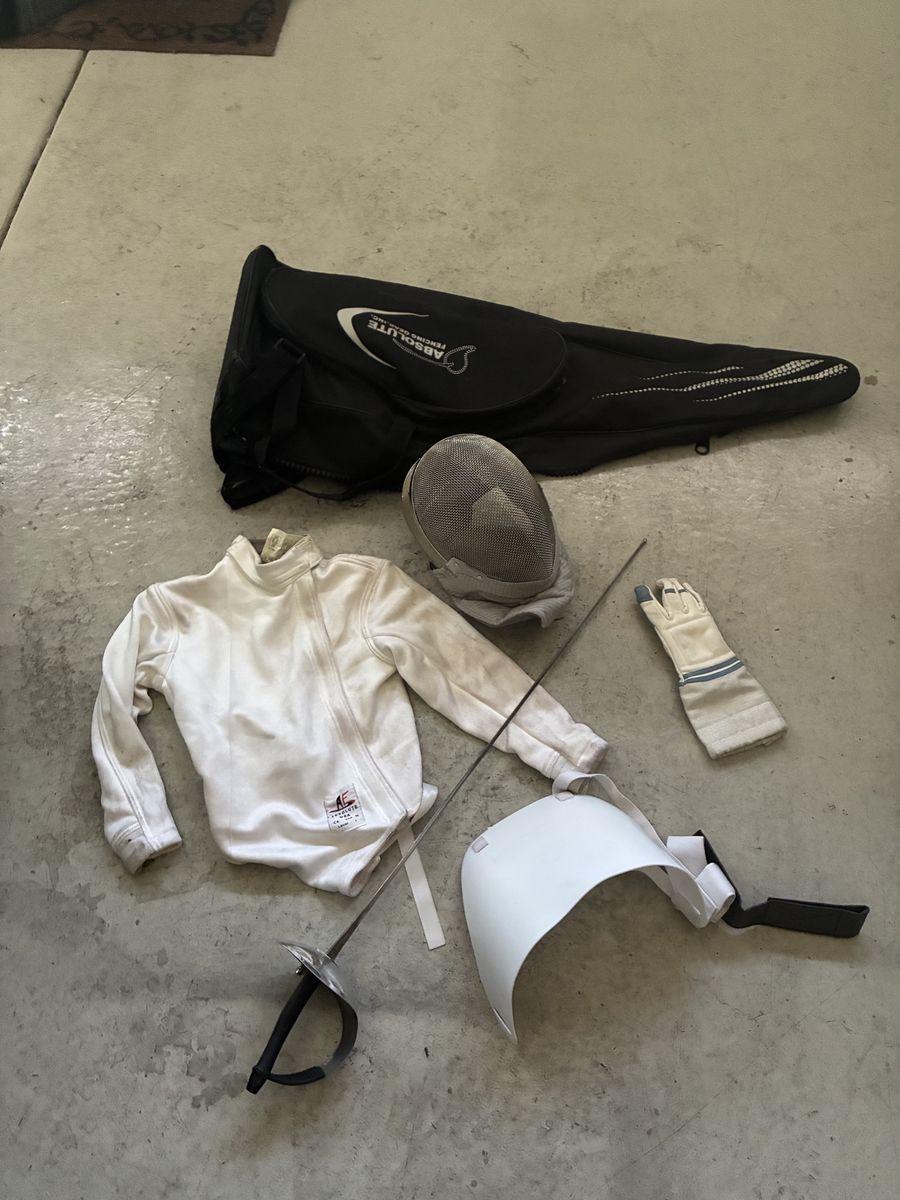Absolute Fencing Gear Complete Set with Jacket, Mask, Foil, Glove, Chest Guard, Bag
