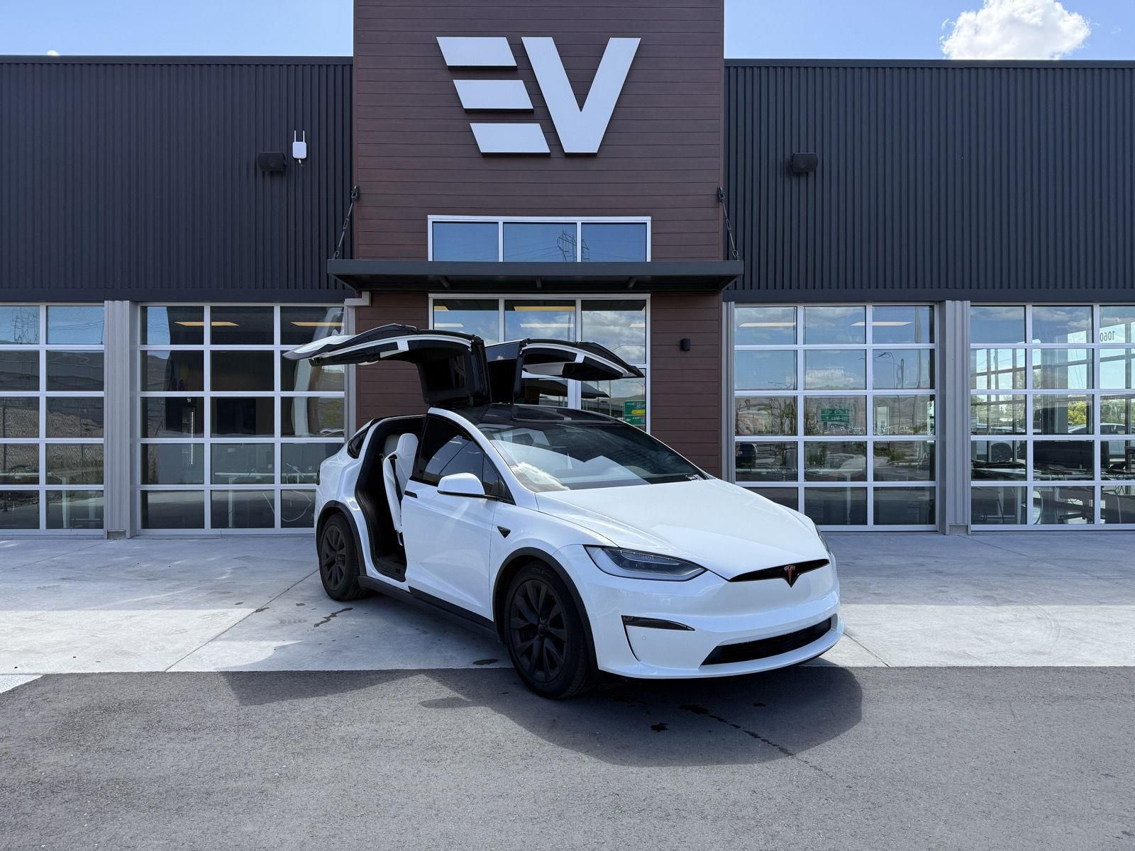 2022 Tesla Model X Plaid