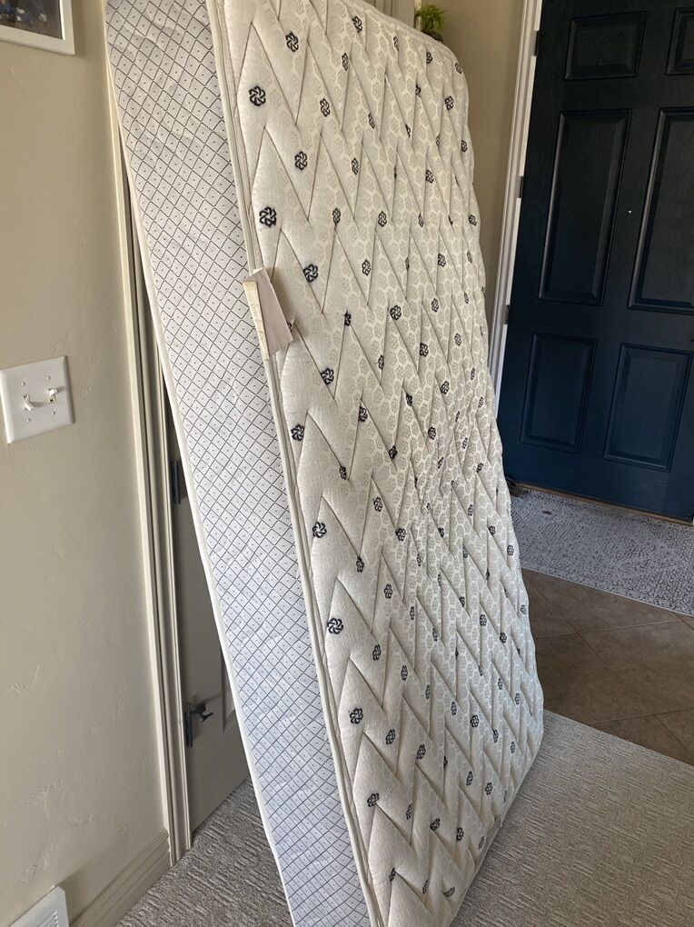Older Twin Mattress