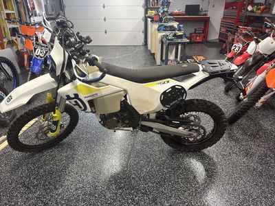 2019 Husqvarna 501