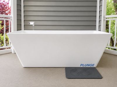 Plunge XL Cold Plunge w/ Chiller, Cover & Water Care Supplies – Cooling Works Exceptionally Well – Modular Setup – $4200 OBO