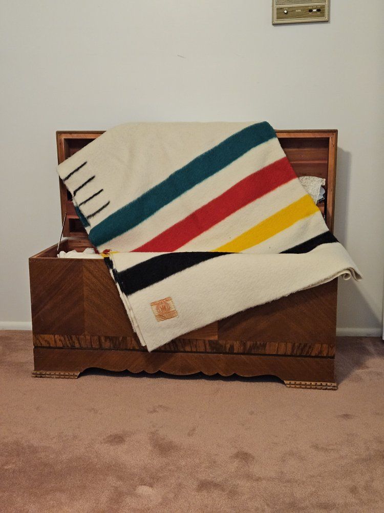 Hudson's Bay Company 4-Point Blanket 100% Wool Made in England Multi-Stripe