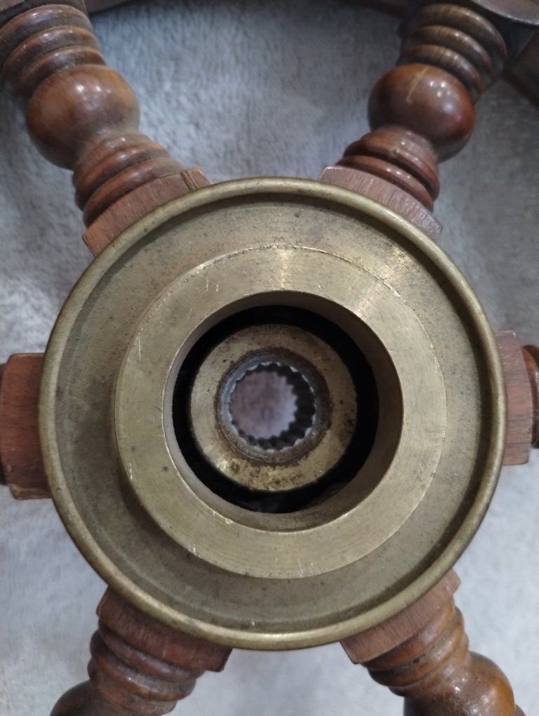 Main image 3