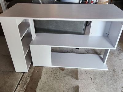 47 Inch L Shaped Desk, Corner Computer Desk, 360 Degree Rotating Home Office Desk with Storage Shelves