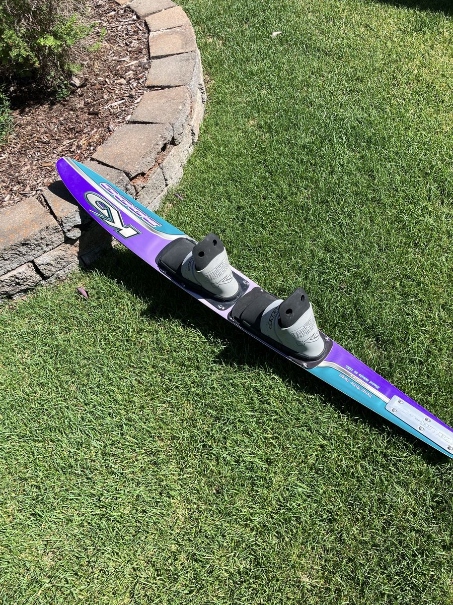 KD 3000 slalom ski. 64”