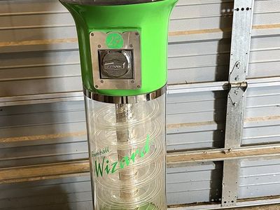 Spiral Wizard Gumball Machine in Vibrant Green with 25 Cent Beaver Coin Mechanism