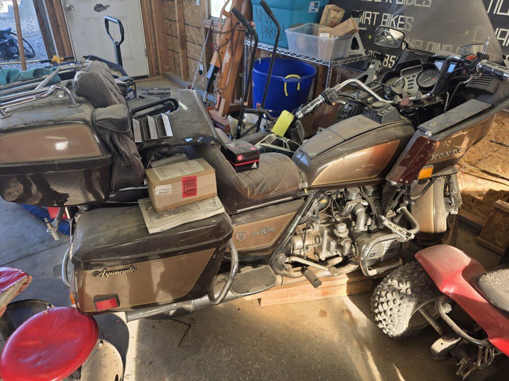 1982 Honda Goldwing Aspencade