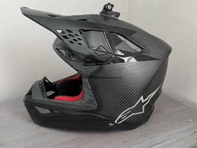 Alpinestars SM10 fully carbon helmet