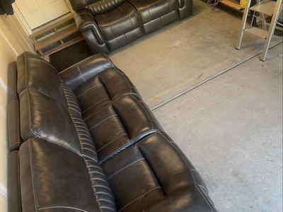 Leather Power Reclining Sofa Set