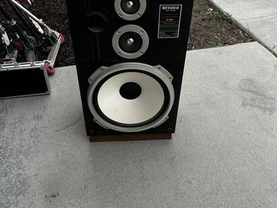 Singke Fisher ST-830