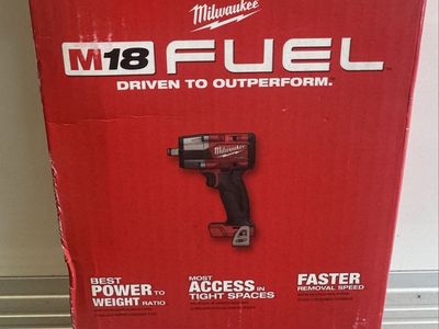 M18 Fuel Milwaukee Impact Wrench