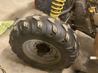 1997 Polaris Xploer 500 Good tread 25x11-10 on rear on front 25x8-12 on the front
